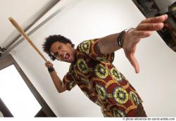 Garson AFRICAN THROWING POSE 